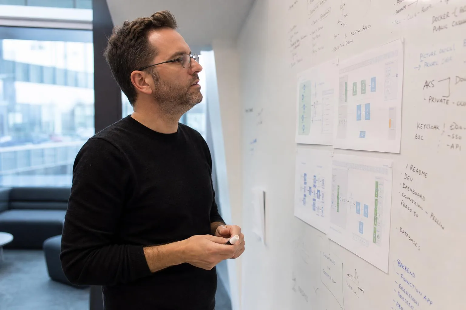 Direction technique fractionnée pour PME québécoises — illustration du service NovaTrait